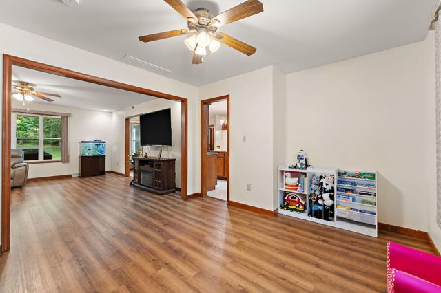 7459 Spring Court, Demotte, IN 46310