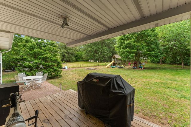 7459 Spring Court, Demotte, IN 46310