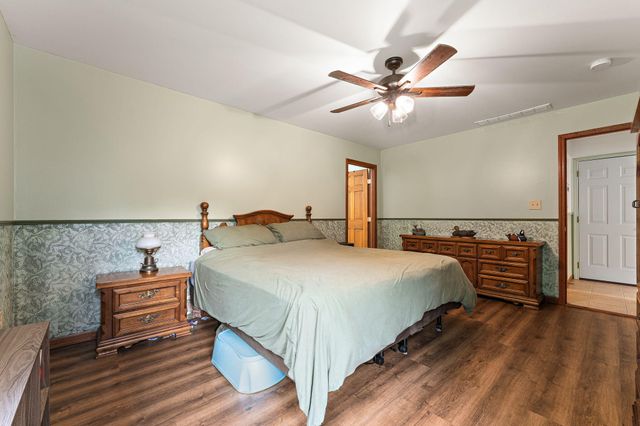 7459 Spring Court, Demotte, IN 46310