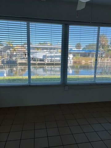 9821 HERNANDO COURT 31-A, Bradenton, FL 34210