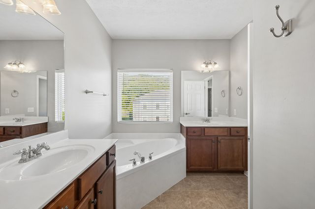 1017 Park Run Dr, Franklin, TN 37067