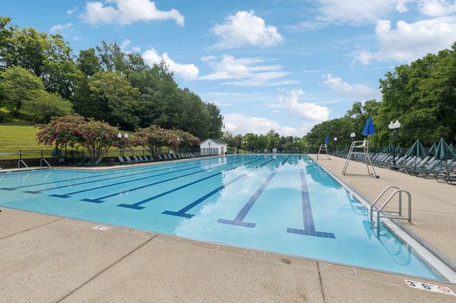 1017 Park Run Dr, Franklin, TN 37067