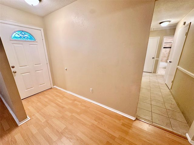 3758 Laura Leigh Drive, Friendswood, TX 77546