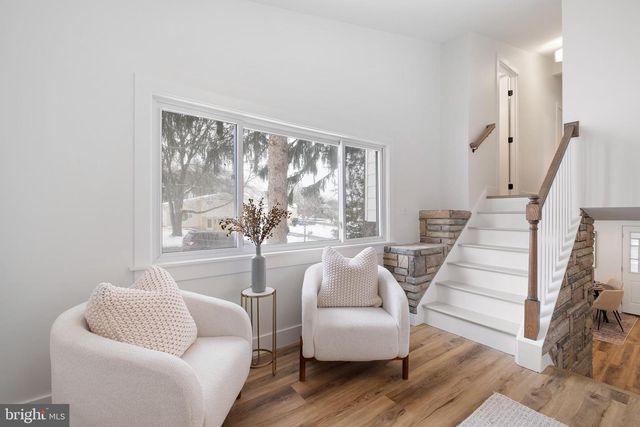 921 FLORA LN, Boothwyn, PA 19061