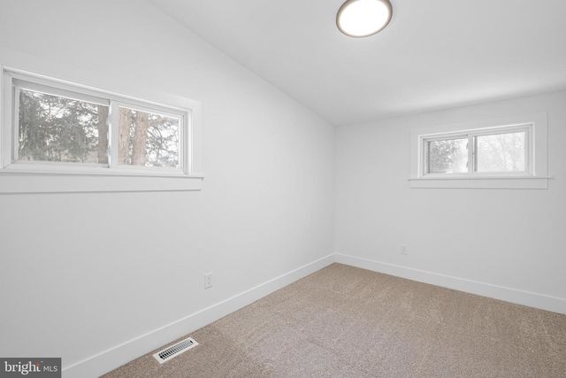 921 FLORA LN, Boothwyn, PA 19061