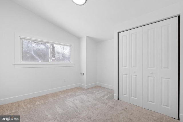 921 FLORA LN, Boothwyn, PA 19061