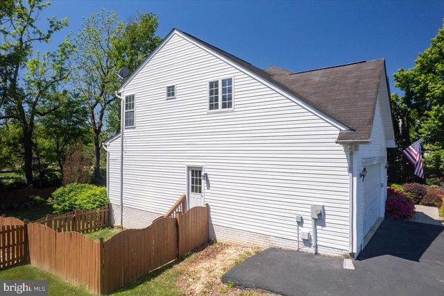 96 TROTTING WAY, Charles Town, WV 25414