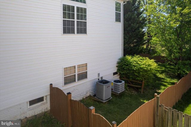 96 TROTTING WAY, Charles Town, WV 25414