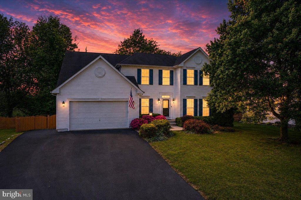 96 TROTTING WAY, Charles Town, WV 25414