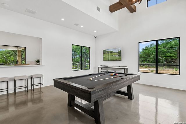121 Cimarron Crk, Boerne, TX 78006