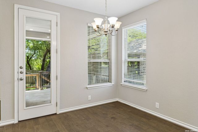 121 Cimarron Crk, Boerne, TX 78006