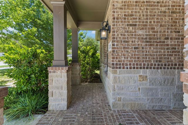121 Cimarron Crk, Boerne, TX 78006