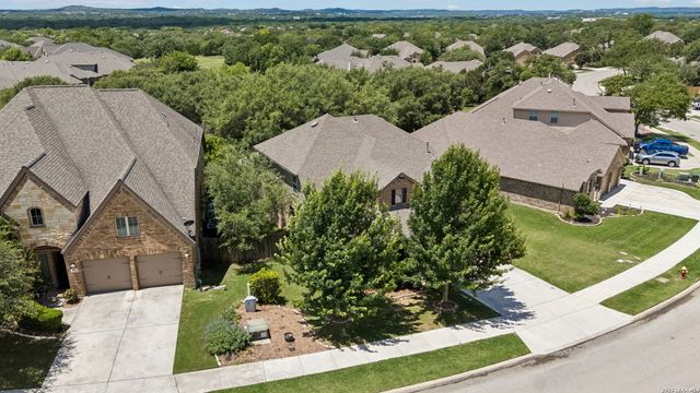 121 Cimarron Crk, Boerne, TX 78006