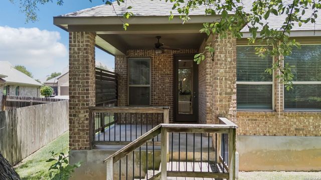121 Cimarron Crk, Boerne, TX 78006