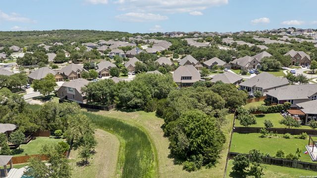 121 Cimarron Crk, Boerne, TX 78006