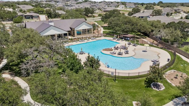121 Cimarron Crk, Boerne, TX 78006