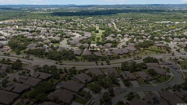 121 Cimarron Crk, Boerne, TX 78006