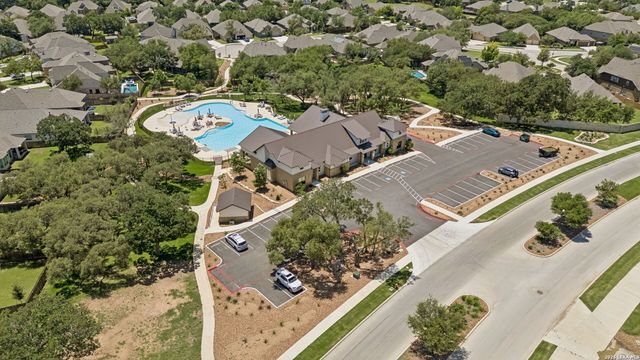 121 Cimarron Crk, Boerne, TX 78006