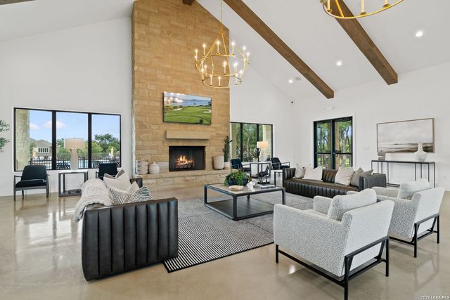 121 Cimarron Crk, Boerne, TX 78006