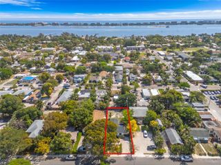 914 S L Street, Lake Worth, FL 33460