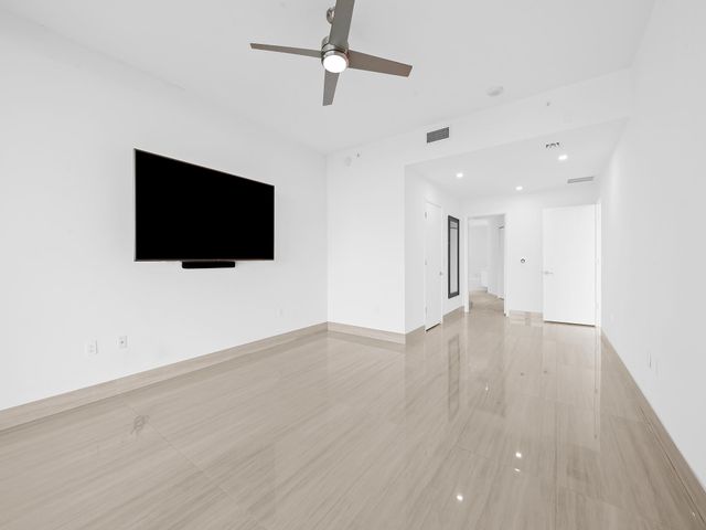 701 N Fort Lauderdale Beach Boulevard 1104, Fort Lauderdale, FL 33304