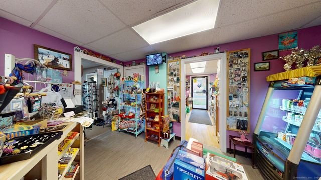 138 Main Street, Somers, CT 06071