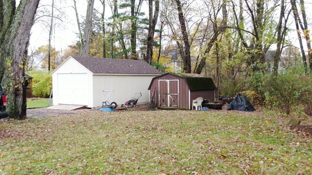 138 Main Street, Somers, CT 06071