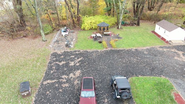 138 Main Street, Somers, CT 06071