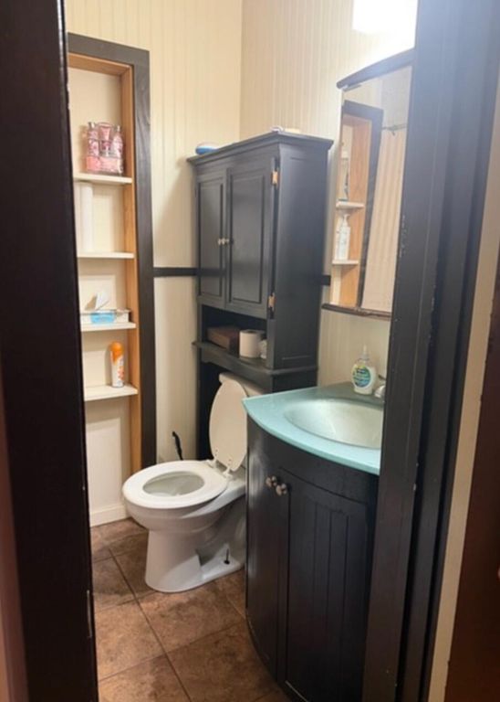 Image 5 of property listing at 1103 N Garfield Street, San Angelo, TX 76901