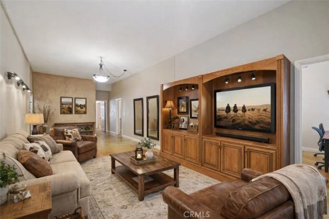 41225 Hacienda Drive, Murrieta, CA 92562