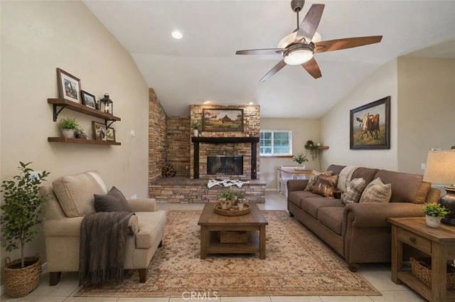 41225 Hacienda Drive, Murrieta, CA 92562