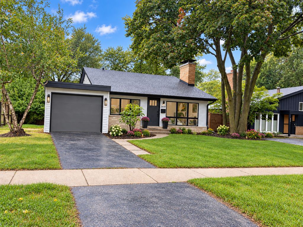 2658 Crawford Avenue, Evanston, IL 60201 — photo 3