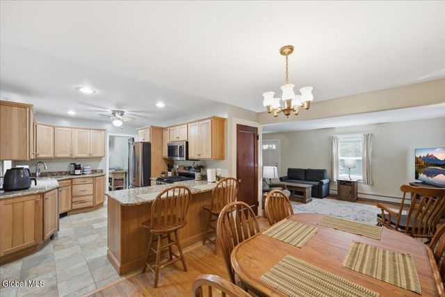 113 Gordon Road, Rotterdam, NY 12306