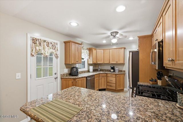 113 Gordon Road, Rotterdam, NY 12306