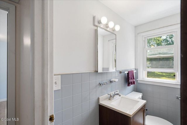 113 Gordon Road, Rotterdam, NY 12306