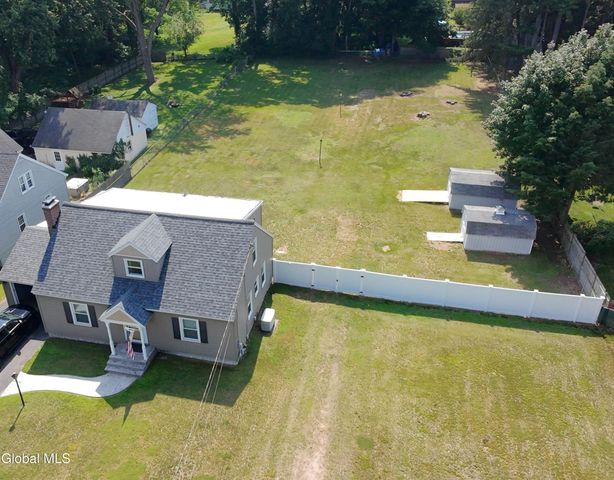 113 Gordon Road, Rotterdam, NY 12306