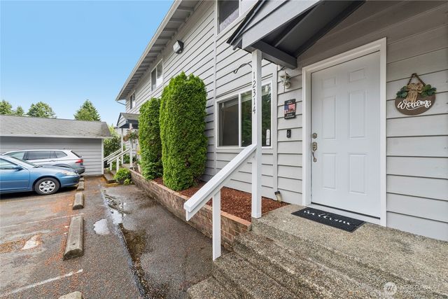 12314 121st Street E, Puyallup, WA 98374