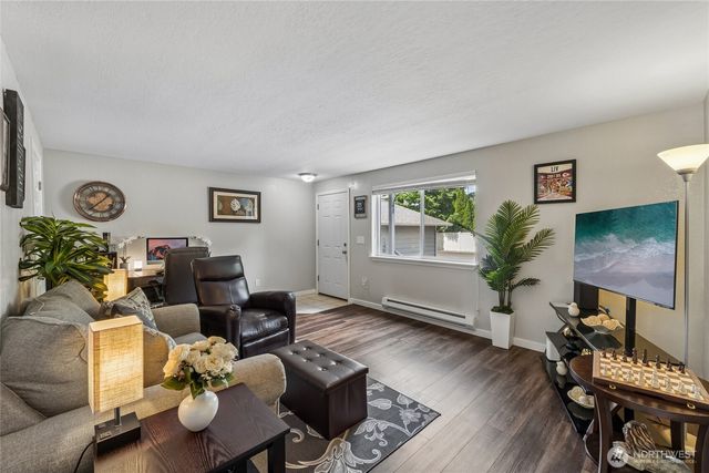 12314 121st Street E, Puyallup, WA 98374