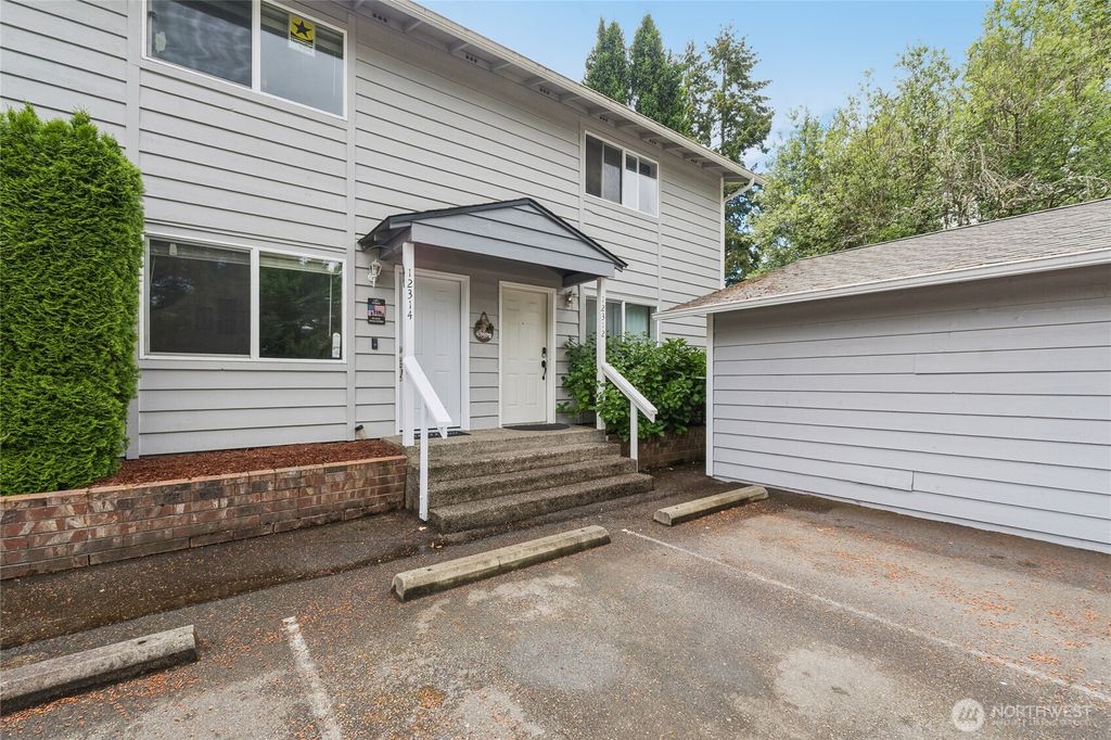 12314 121st Street E, Puyallup, WA 98374