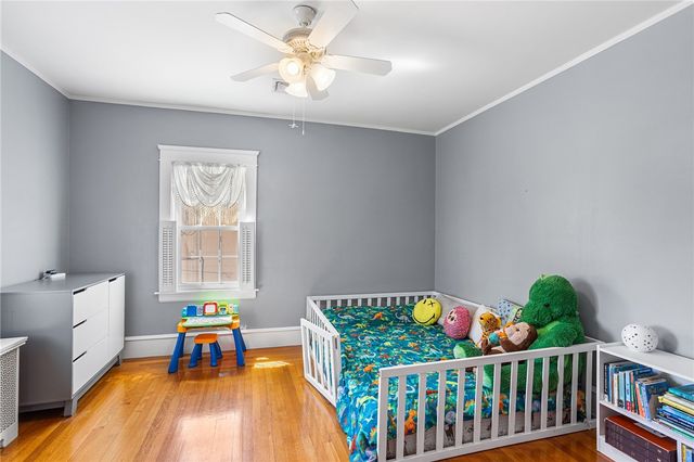 53 Cathedral Avenue, Providence, RI 02908