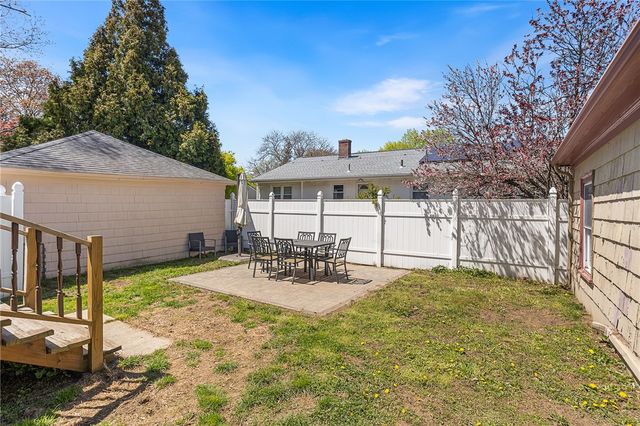 53 Cathedral Avenue, Providence, RI 02908