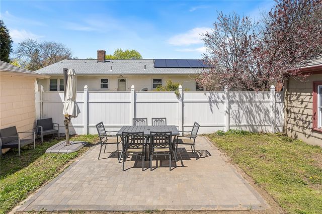 53 Cathedral Avenue, Providence, RI 02908