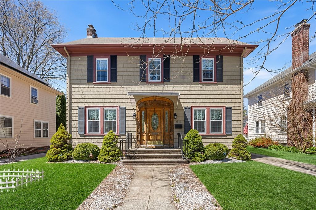 53 Cathedral Avenue, Providence, RI 02908