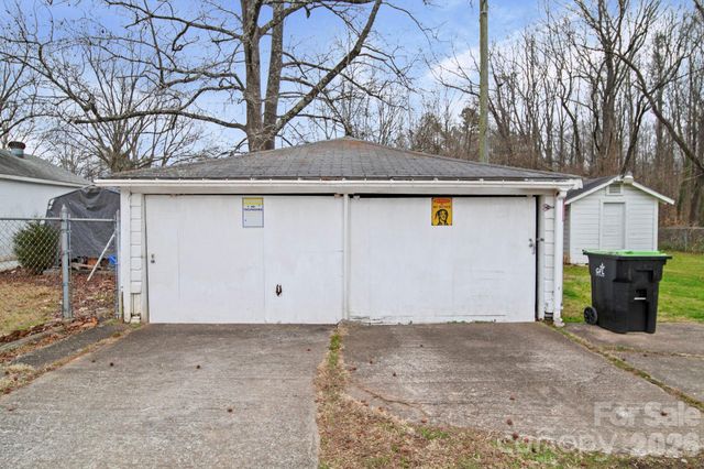 734 Tanglewood Drive, Salisbury, NC 28144