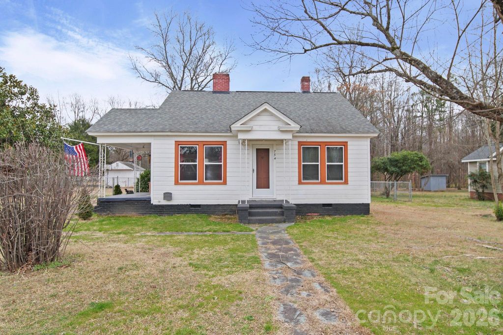 734 Tanglewood Drive, Salisbury, NC 28144