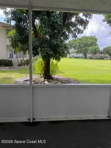 105 Oxford 600, West Palm Beach, FL 33417