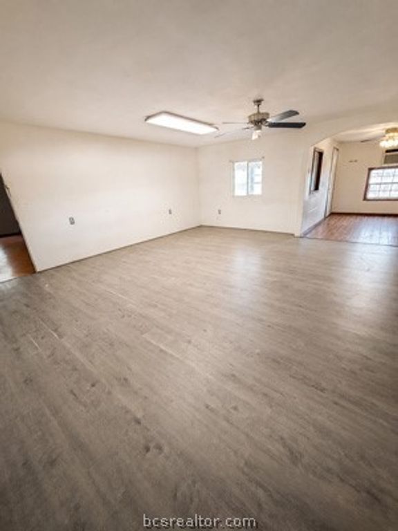 926 Millican Street, Navasota, TX 77868 — photo 5