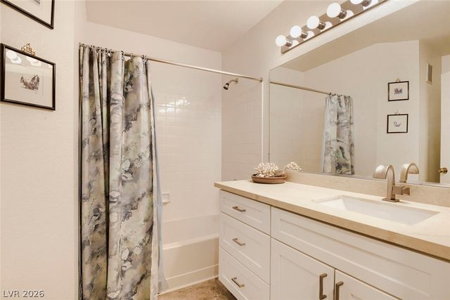 7900 Ryandale Circle 101, Las Vegas, NV 89145