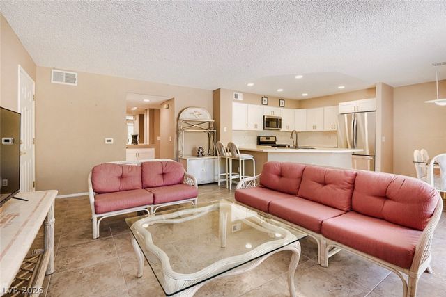 7900 Ryandale Circle 101, Las Vegas, NV 89145