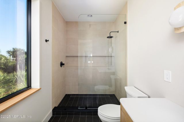 1475 OCEAN Boulevard, Atlantic Beach, FL 32233